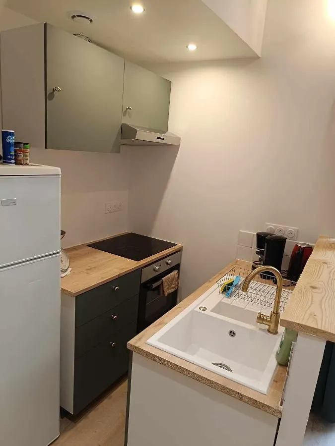 Appartement Centre L'Isle Sur La Sorgue 0*, LʼIsle-sur-la-Sorgue